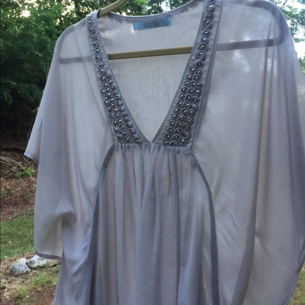 Karlie Top sheer silver bead trim. Size M - Picture 4 of 5